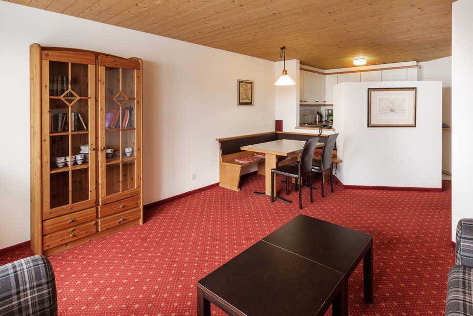 C014: living-room